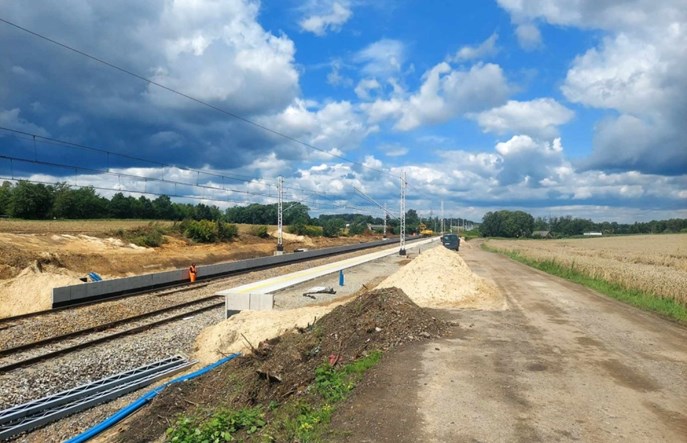 Powstaje przystanek Pawłowice Centrum. Na razie dla jednej pary pociągów