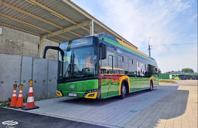 MPK Poznań ma pierwszy autobus wodorowy