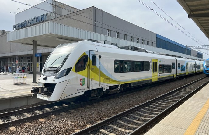 Lubuskie chce mieć więcej pociągów dwutrakcyjnych