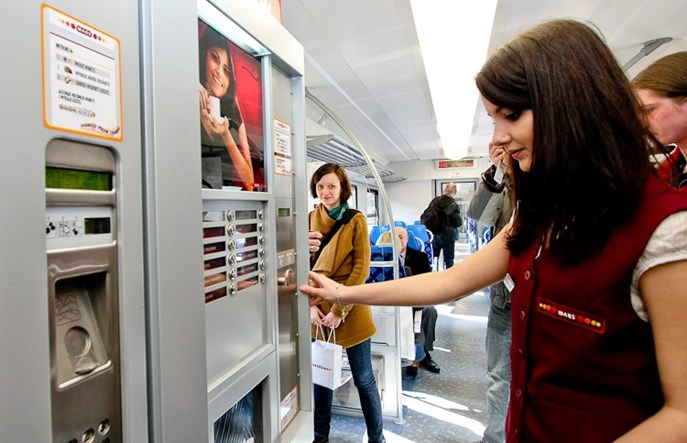 W końcu jest szansa na automaty z przekąskami i kawą w PKP Intercity
