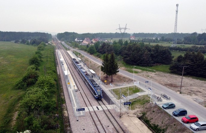 Będzie nowy peron w Brzezinach, na linii z Kielc do Buska-Zdroju 