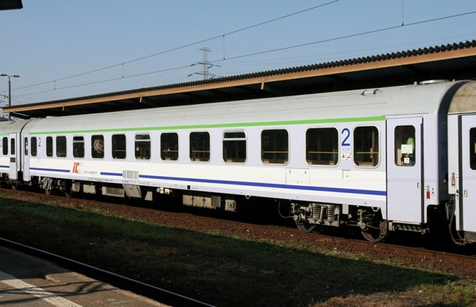 40 nowoczesnych wagonów PKP Intercity od czterech lat czeka na remont