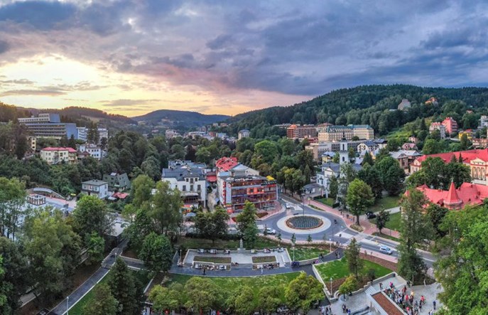 Krynica wreszcie z komunikacją zastępczą PKP IC