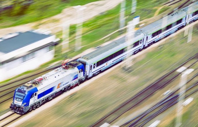 CPK: Projektowana stacja w Brzezinach w ogniu kampanii wyborczej