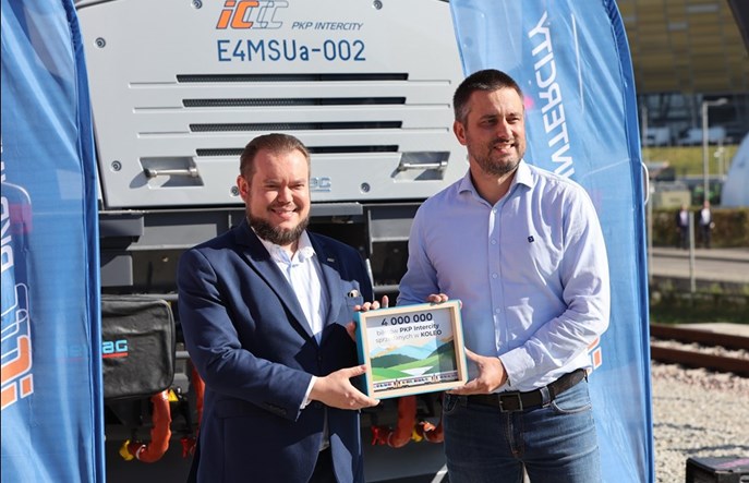 Koleo sprzedało 4 miliony biletów PKP Intercity