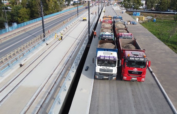 Most tramwajowy w Bydgoszczy po próbach obciążeniowych