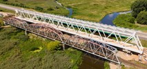 Po Rail Baltice przez nowy most nad Narwią