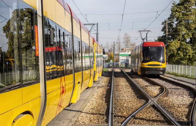 Systemy ostrzegania przed kolizją w pojazdach tramwajowych