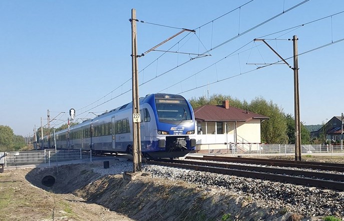 PLK zbuduje nowe perony w dwóch lokalizacjach w Świętokrzyskiem