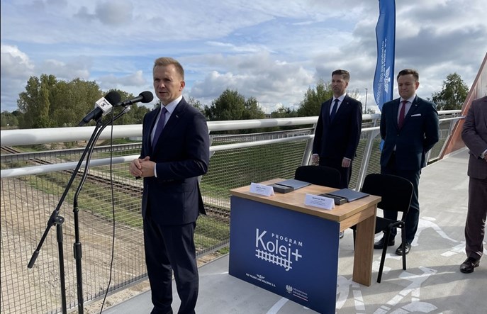 Jest umowa na projekt elektryfikacji linii z Łukowa do Lublina 