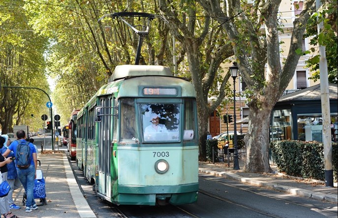 Rzym zakupi 121 tramwajów CAF Urbos