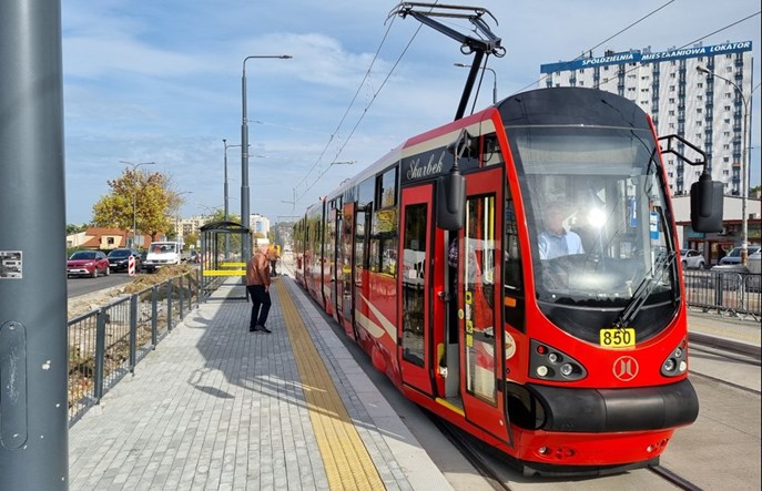 Tramwaje nie wrócą do Dąbrowy Górniczej przed końcem roku