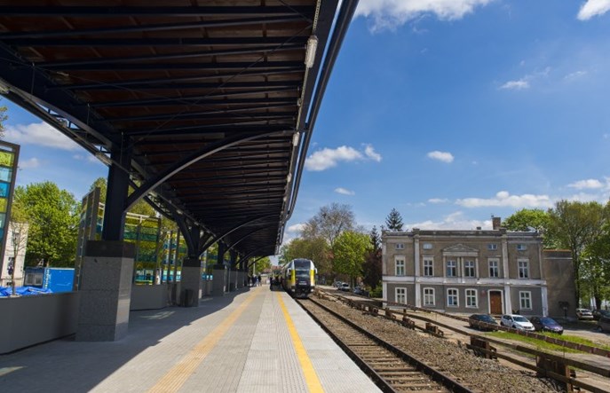  Znów problemy z pociągami w Gorzowie. Ile połączeń odwołano?
