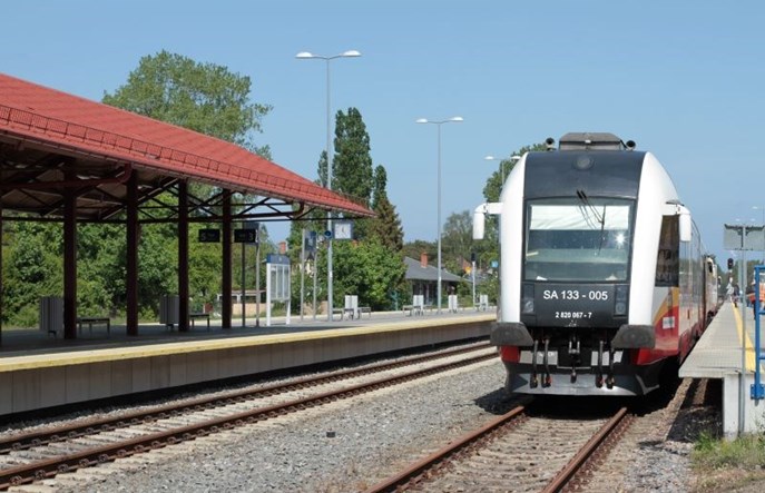 Polregio wydzierżawi SZT. Trafią do Gdyni i Zielonej Góry