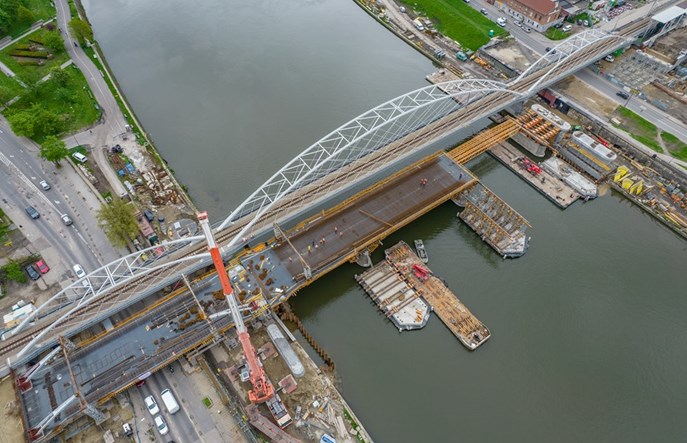 Wojciech Trojanowski (STRABAG): Zmienić sposób finansowanie inwestycji kolejowych 