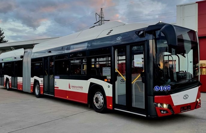 MZK Opole ma pierwszy przegubowy elektrobus