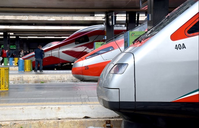 Włoski minister zatrzymał pociąg na stacji, której nie było w rozkładzie