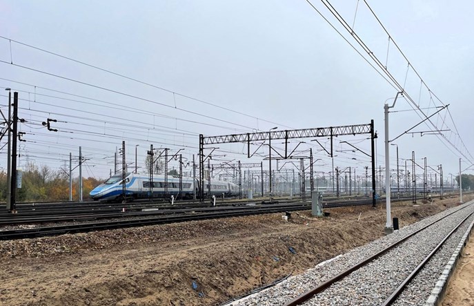 PLK wyjaśnia przyczyny zamknięcia linii nr 7 Warszawa - Otwock