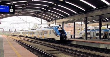 Co najmniej 1000 zł podwyżki wynagrodzeń w Kolejach Śląskich