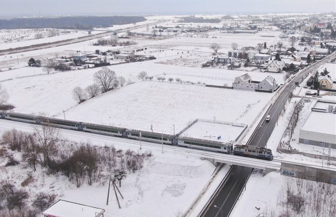 Po trzech latach pociągi przez Opole znów jadą po dwóch torach