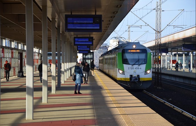 Jak polskie przewozy pasażerskie wypadają na tle Europy?