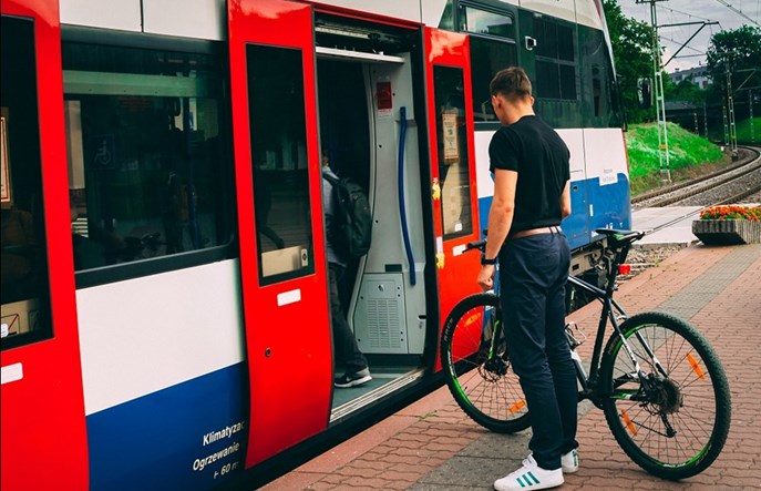 WKD ogranicza przewóz rowerów