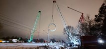 Łódzki tunel średnicowy: Ponad 400 ton nad czynną linią [ZDJĘCIA]