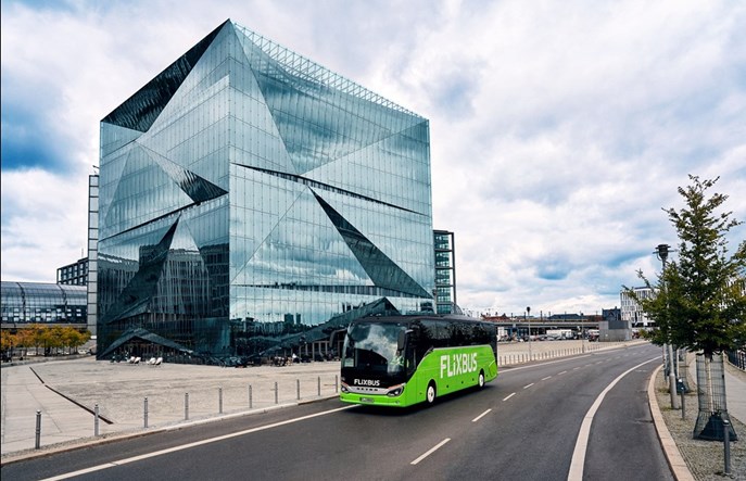 Kolejny rekordowy rok Flixa: przychody na poziomie 2 miliardów euro  