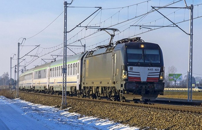 W końcu IC pojechało 200 km/h Vectronem; a PLK obniżyła prędkość