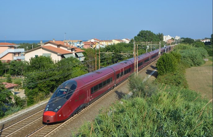 Kontenerowy gigant MSC przejął połowę udziałów włoskiego przewoźnika Italo