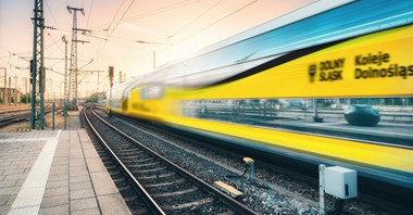 Koleje Dolnośląskie: Co z kolejnymi Elfami i “piętrusami”?