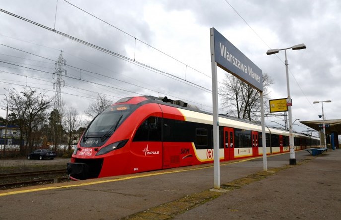 SKM znów skierowana na niewłaściwy tor w Warszawie