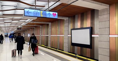 Metro: Stacja Płocka. Trudny do zmycia brud i pożądana patyna