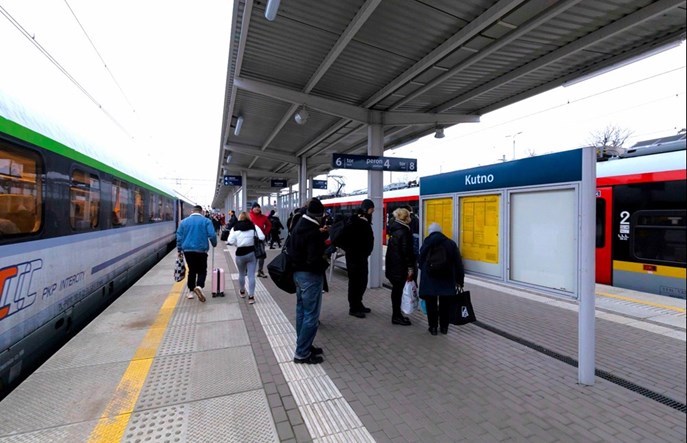 Będzie więcej pociągów PKP IC z Łodzi do Kutna. Problemy ŁKA?