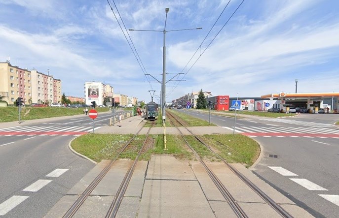 Elbląg z ofertami na projekt przebudowy torowiska na skrzyżowaniu Dąbka i al. Piłsudskiego