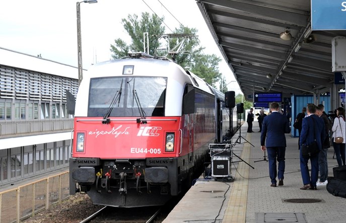 Dodatkowe pociągi Polska – Niemcy na Euro 2024? PKP Intercity nie ma taboru