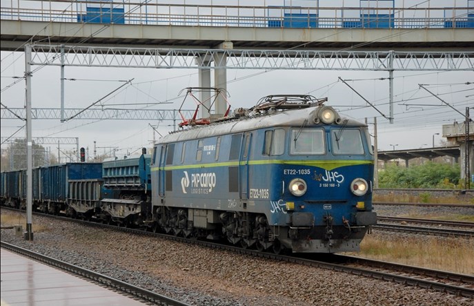 PKP Cargo dostało rządowe zlecenie. Teraz myśli o odszkodowaniu