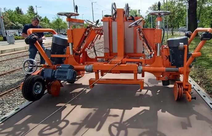 MPK Wrocław ma szlifierkę torową