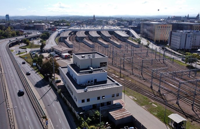 Kraków Główny największą stacją w Polsce. Poznań drugi, Wrocław spada