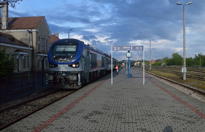 MI: Cykliczny rozkład jazdy w perspektywie pięciu lat