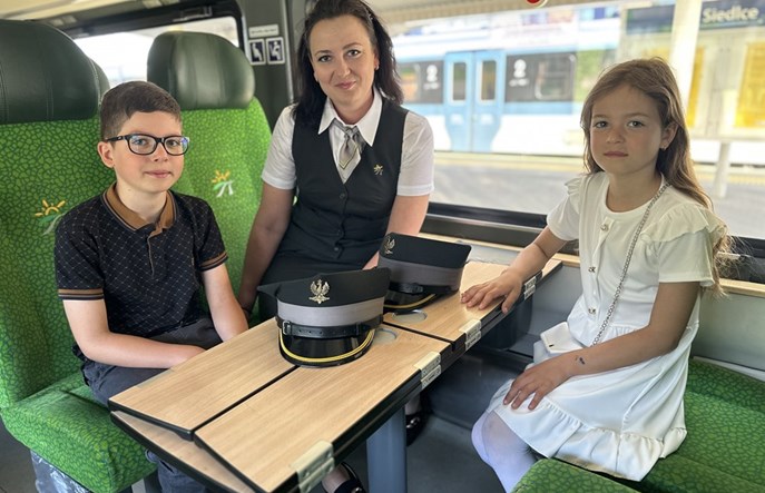 1 czerwca dzieci w pociągach Kolei Mazowieckich pojadą bezpłatnie