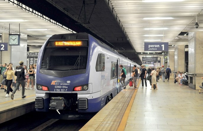 Nowego systemu sprzedaży biletów PKP Intercity nie będzie w 2024