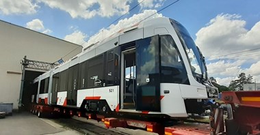 Pierwszy tramwaj Pesy dla Tallinna gotowy