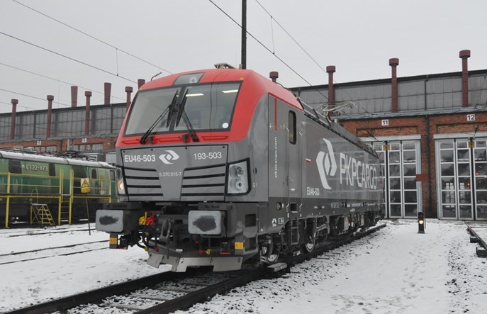 PKP Intercity wynajmie elektryczne lokomotywy