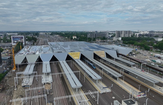 Warszawa Zachodnia: Udało się uruchomić wyświetlacze na nowych peronach [aktualizacja]