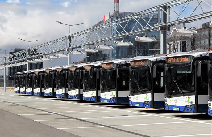 MPK w Krakowie podpisało umowę z Solarisem na dostawę 37 nowych autobusów mild hybrid
