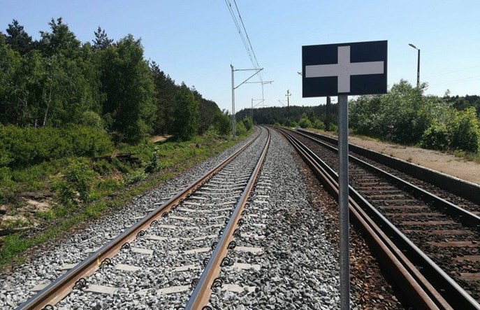 Pociągi znów jeżdżą po dwóch torach Nadodrzanki w Głogowie