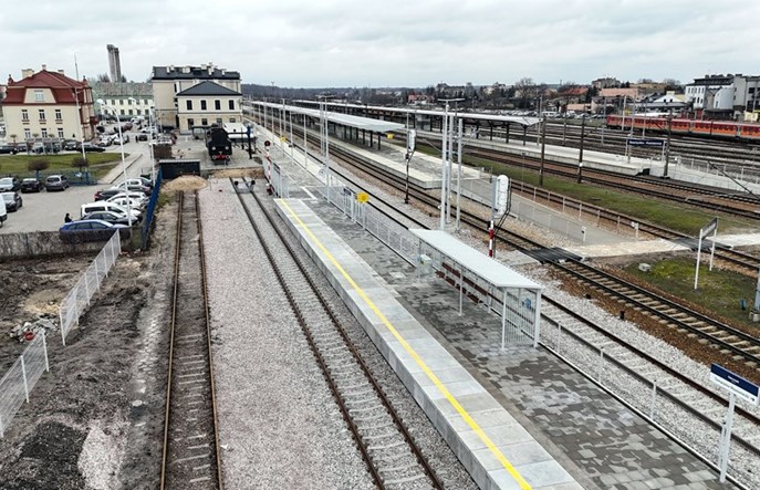 Długotrwałe uzgodnienia ws. Kolej Plus do Końskich