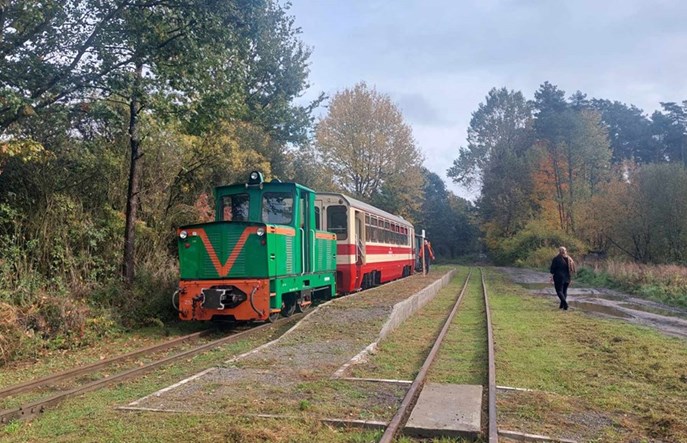 PKP chcą oddać gminom cały majątek krośniewickiej wąskotorówki 