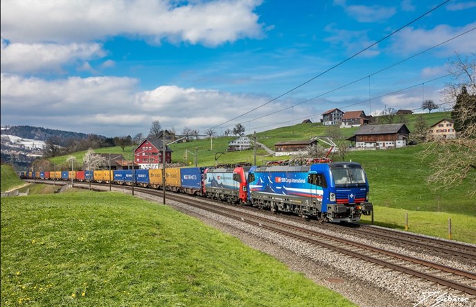 SBB Cargo będzie mieć 20 kolejnych Vectronów z systemem XLoad